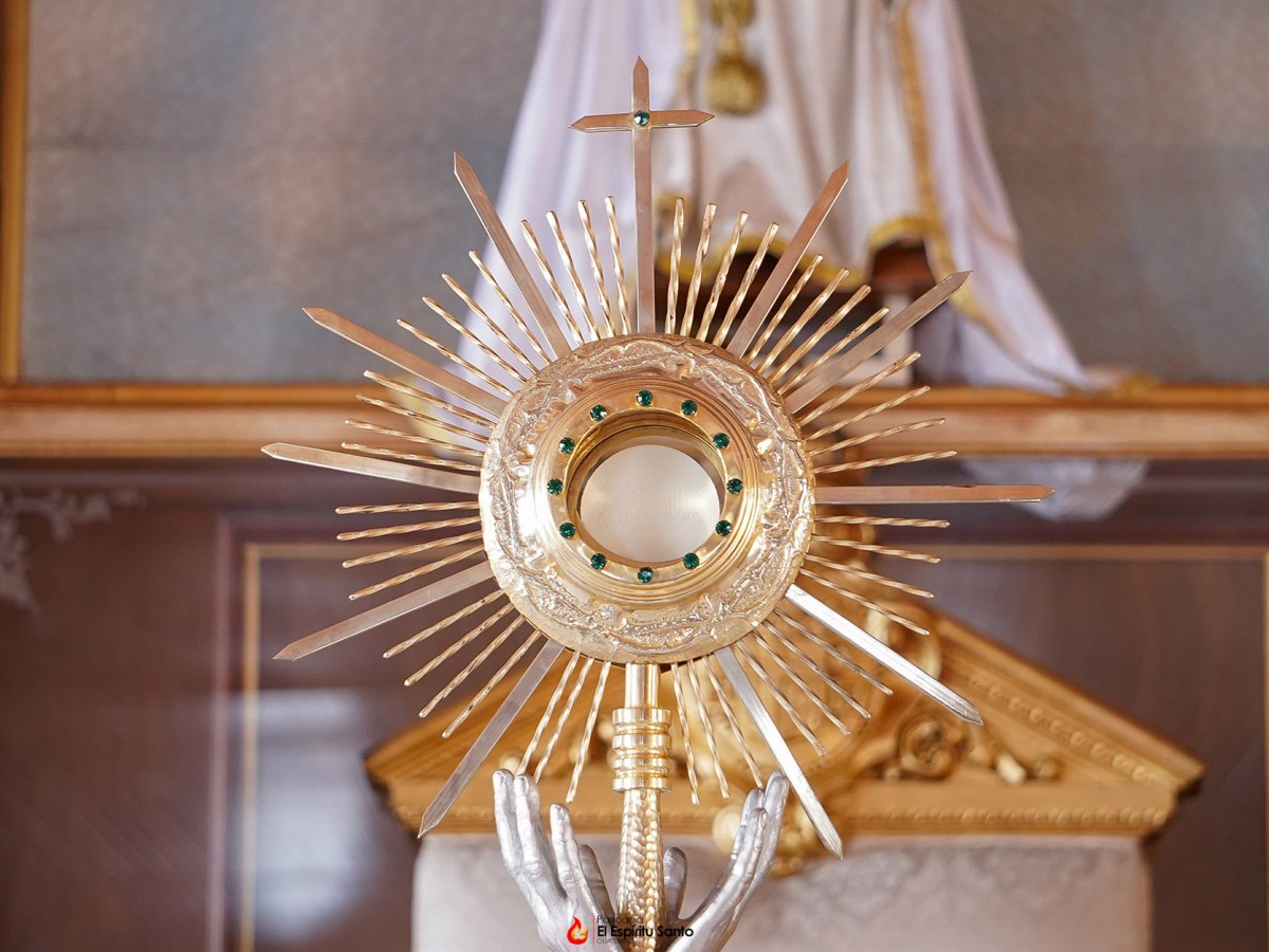 Jueves ante Jesús&nbsp;Vivo.