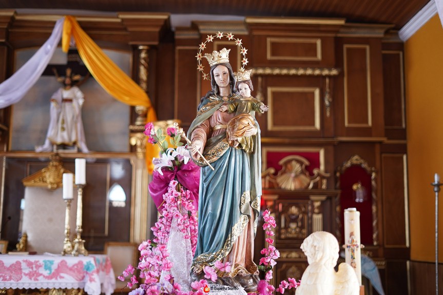 Consagración de los jóvenes a María&nbsp;Auxiliadora