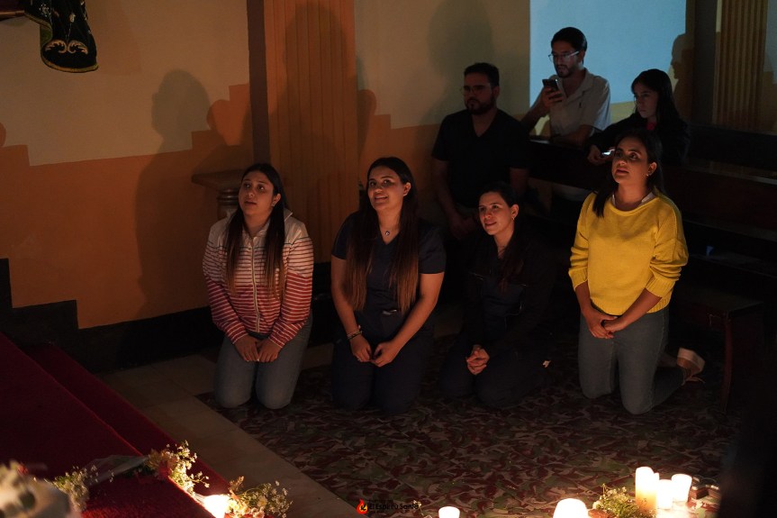 Cantos para Jesús&nbsp;Vivo.