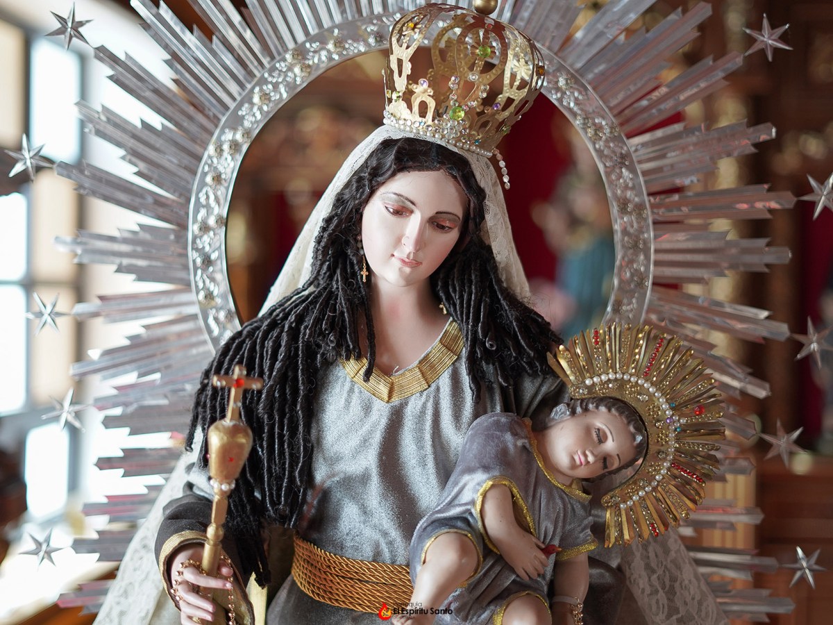 Iniciamos el mes del&nbsp;Rosario.