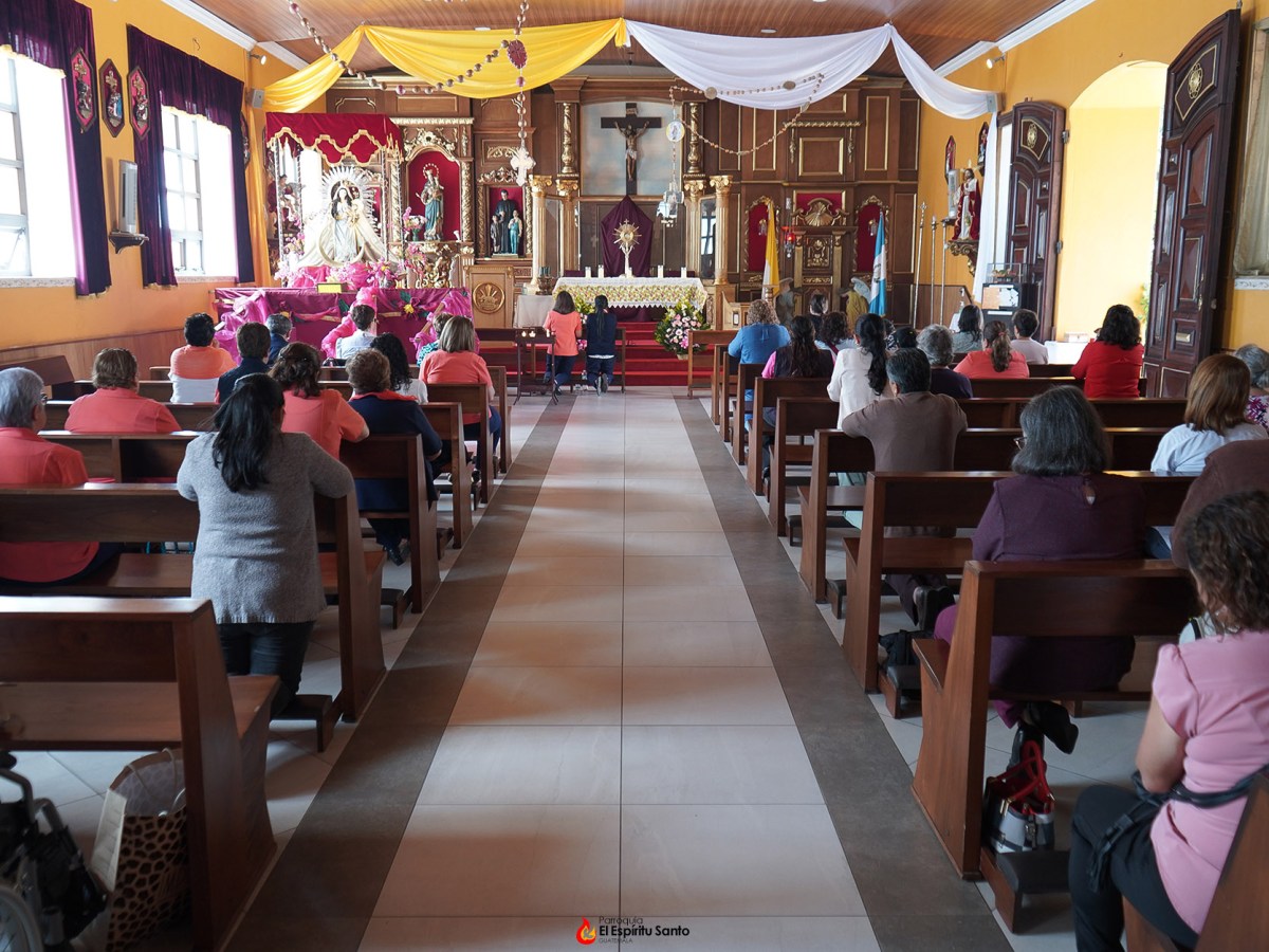 Un Rosario ante Jesús&nbsp;Sacramentado