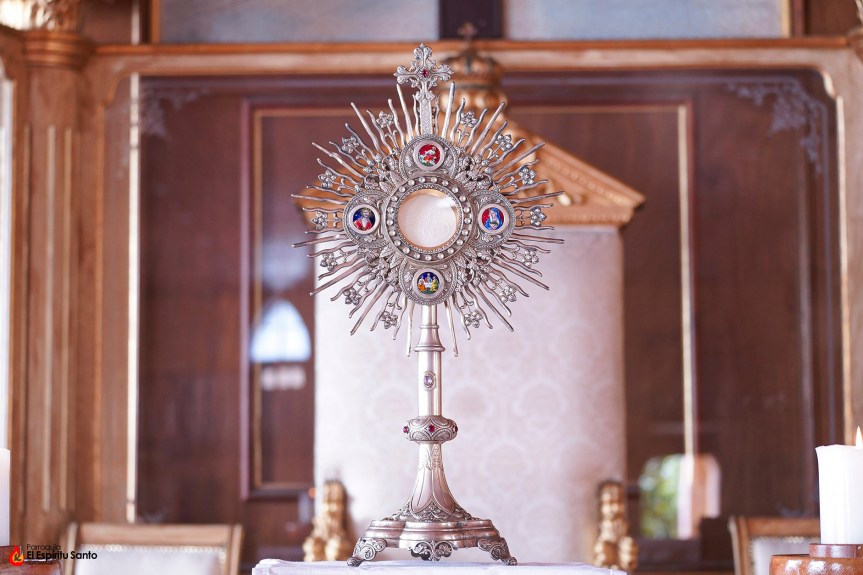 Mi visita al&nbsp;Santísimo