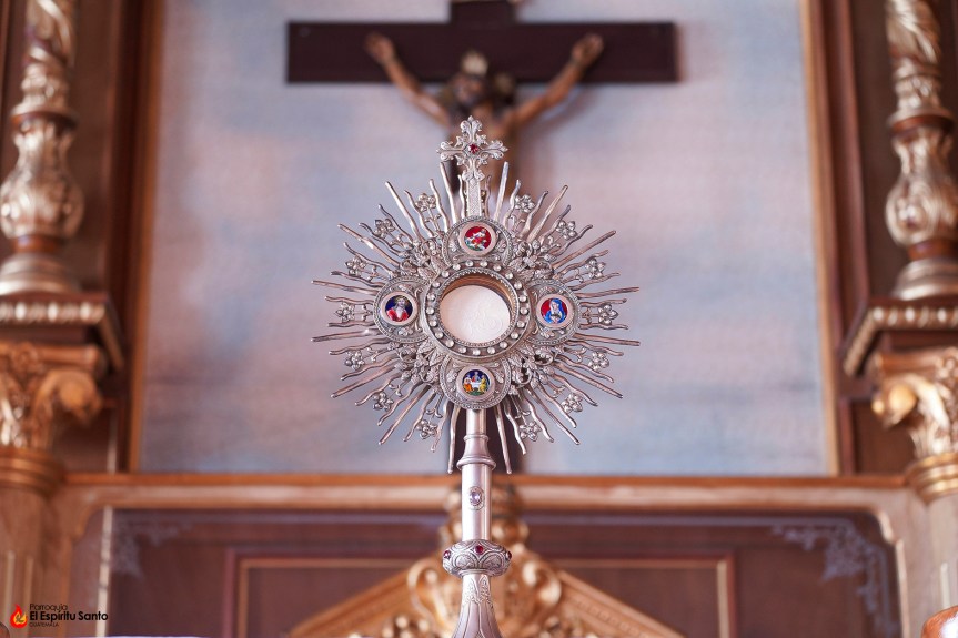 Oración al Santísimo Sacramento&nbsp;(III)