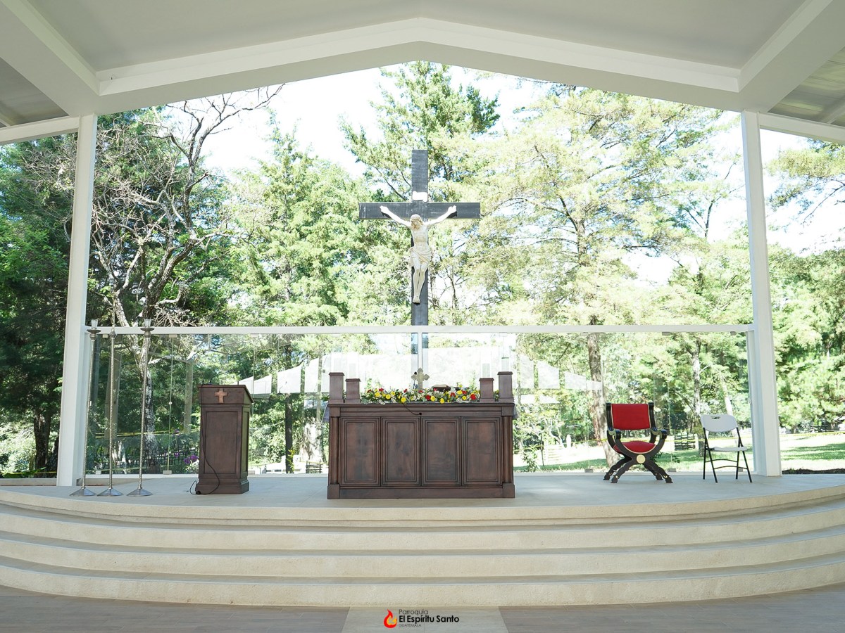 Bendición del nuevo templete del Salón&nbsp;Campestre.