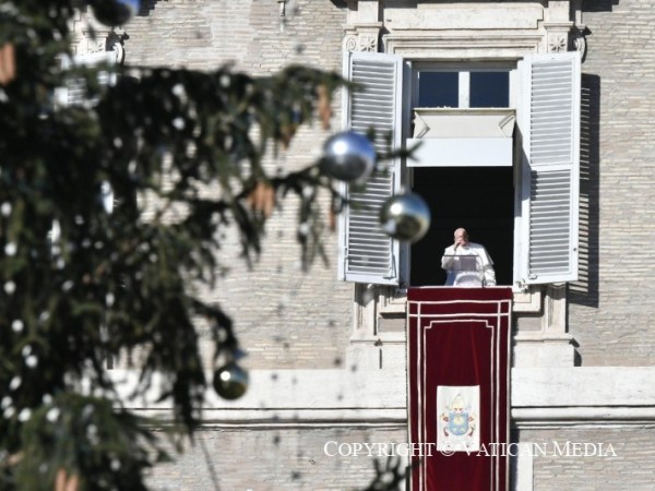 Papa Francisco: «Este es el lugar del silencio y de la esencialidad, donde uno no puede permitirse entretenerse con cosas&nbsp;inútiles»