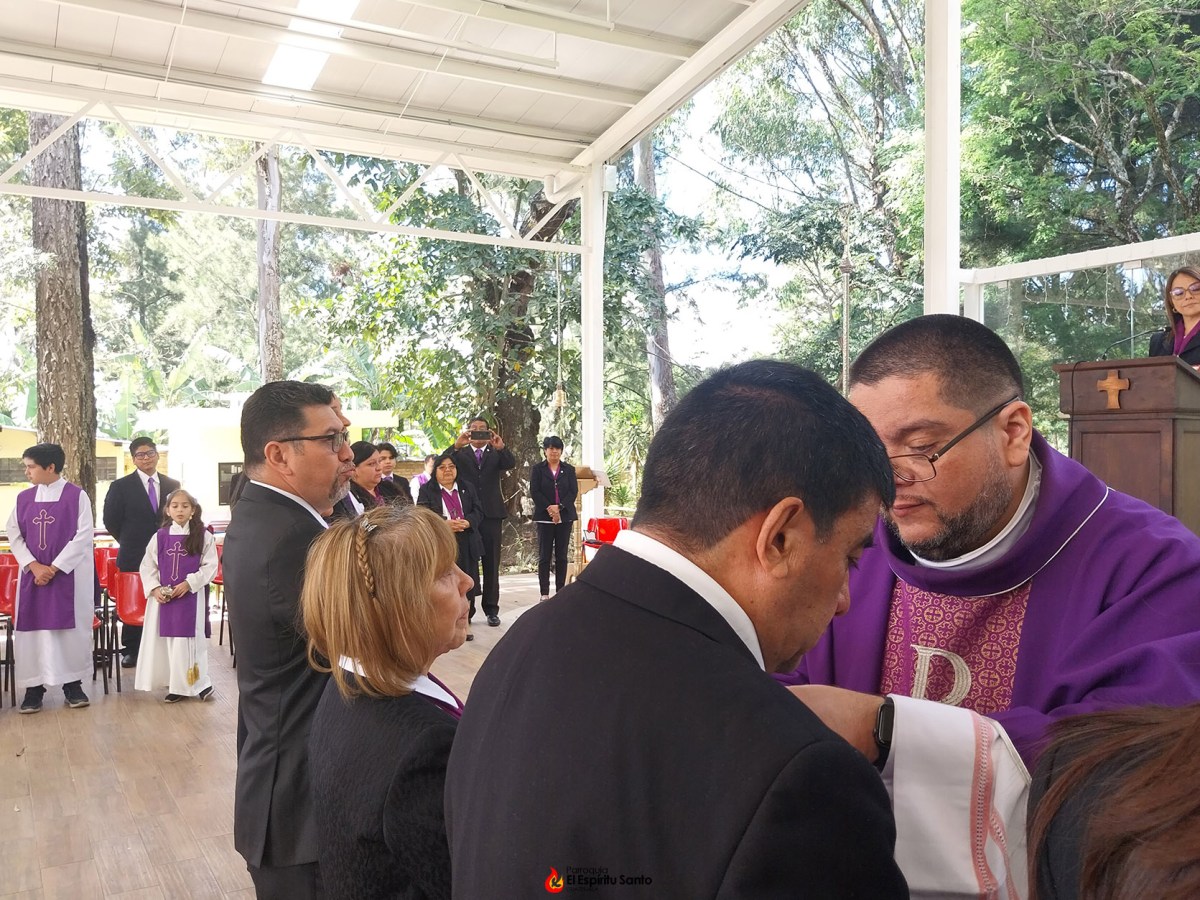 Nuevos Ministros extraordinarios de la&nbsp;comunión