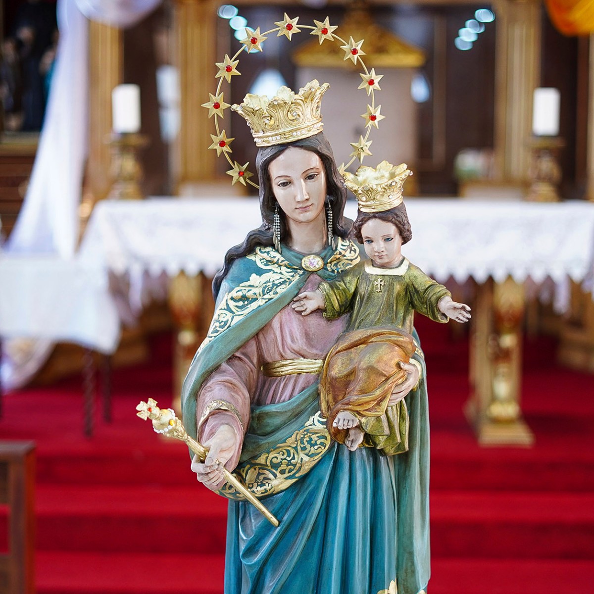 Oración a la Santísima Virgen Auxiliadora por los&nbsp;sacerdotes