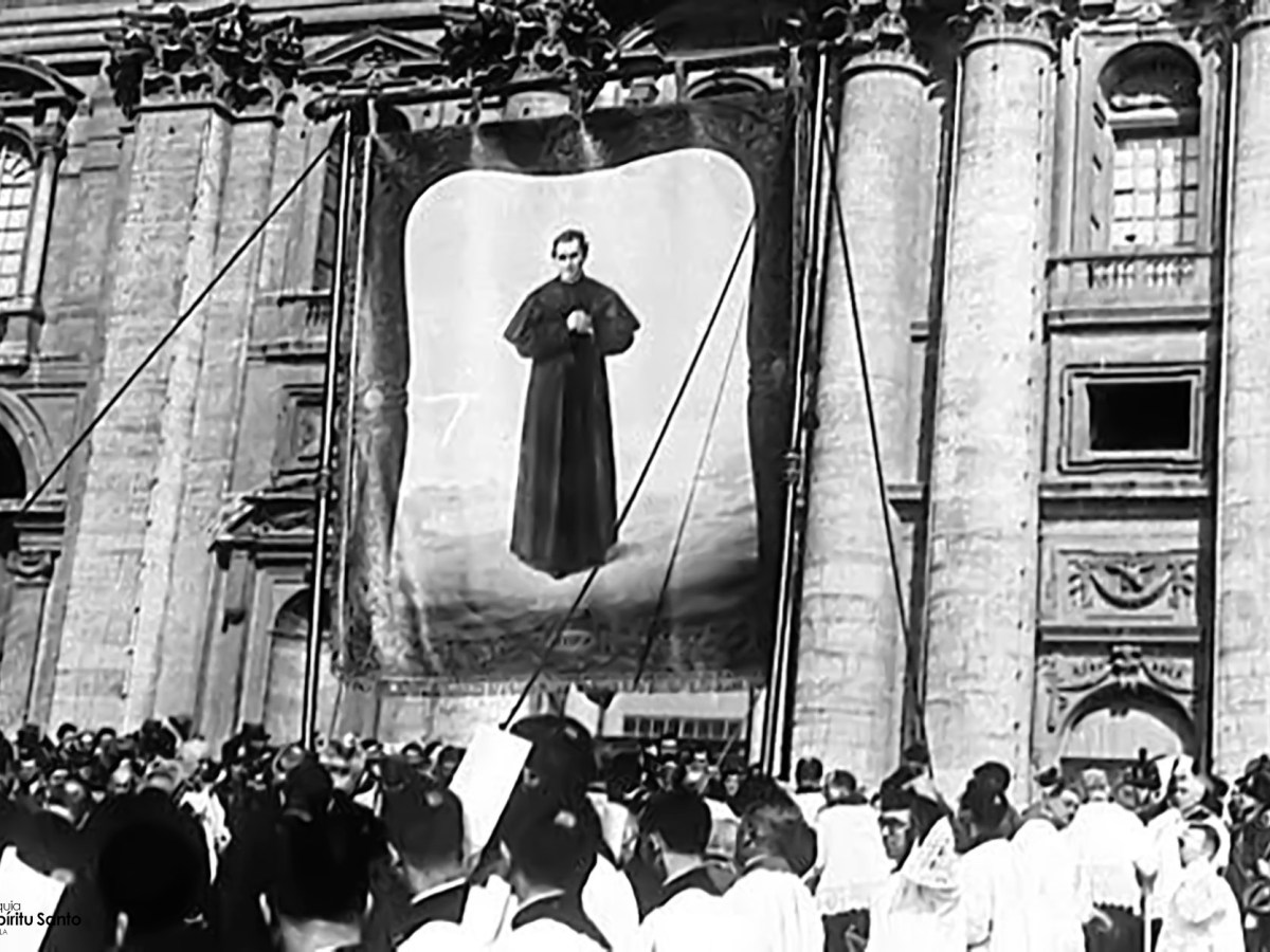 Don Bosco es&nbsp;canonizado