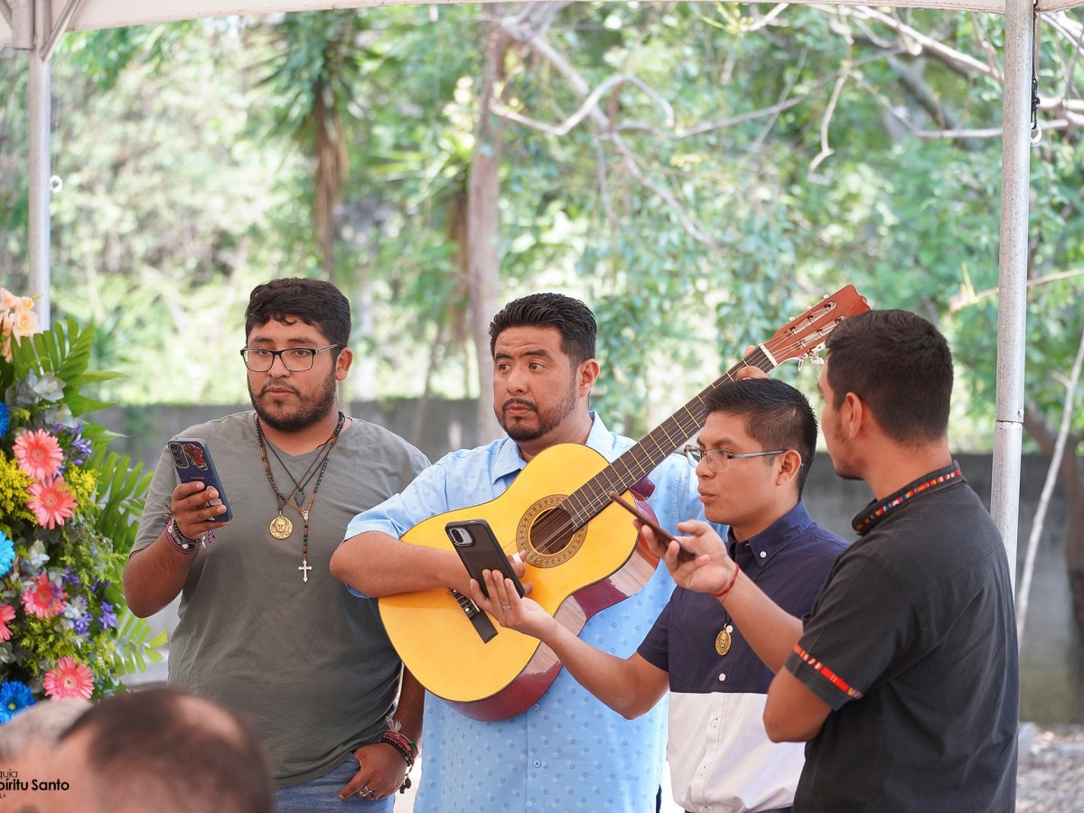 Los salesianos de ciudad de Guatemala se reúnen por María&nbsp;Auxiliadora