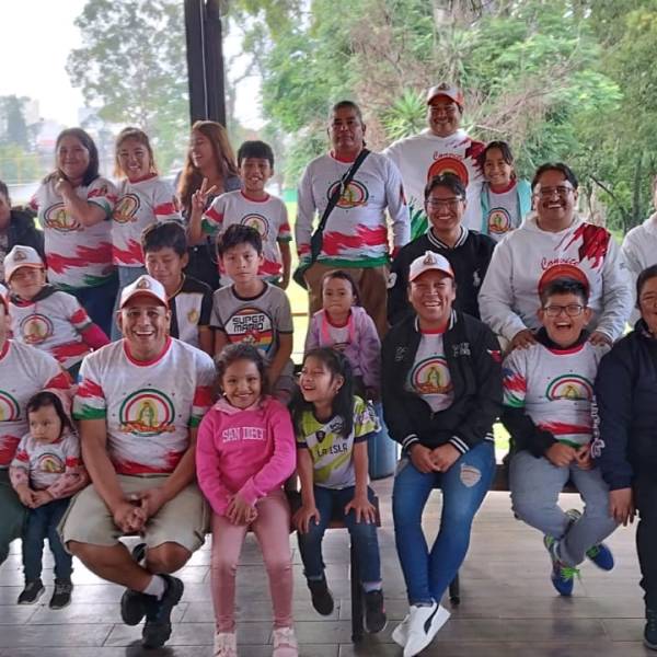 Convite y Discípulos de Cristo compartiendo con los niños y&nbsp;jóvenes