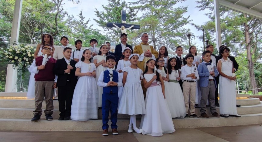 Primeras Comuniones del Colegio&nbsp;Ameritec