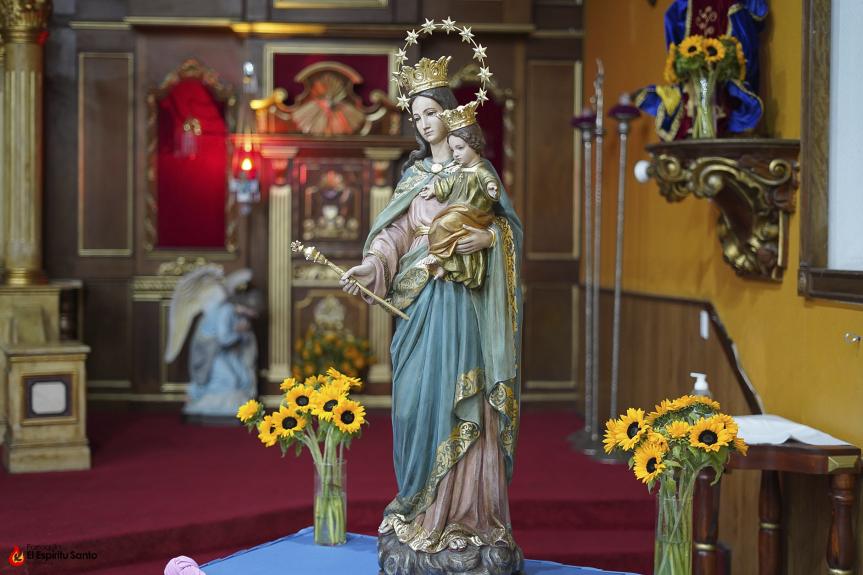 Al colocar a María Auxiliadora en la entrada de la&nbsp;casa