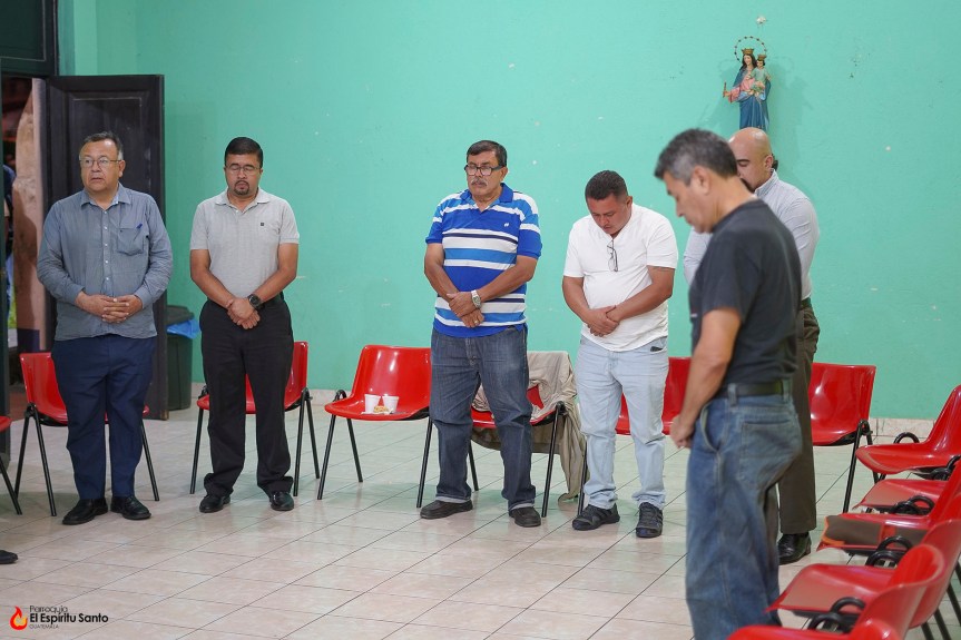 El grupo de hombres inicia sus&nbsp;actividades