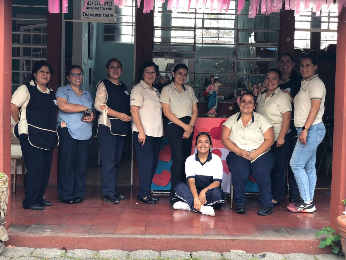 El Centro Escolar Miguel Magone inicia el mes de María&nbsp;Auxiliadora