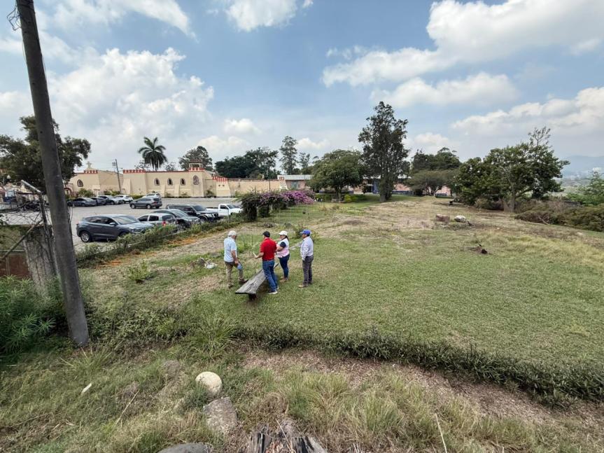 Comienzan los trabajos de ampliación del&nbsp;parqueo