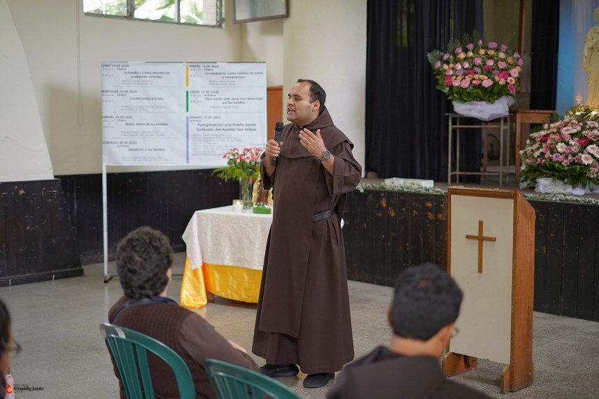 Visita de la Orden Carmelita a nuestra&nbsp;Parroquia