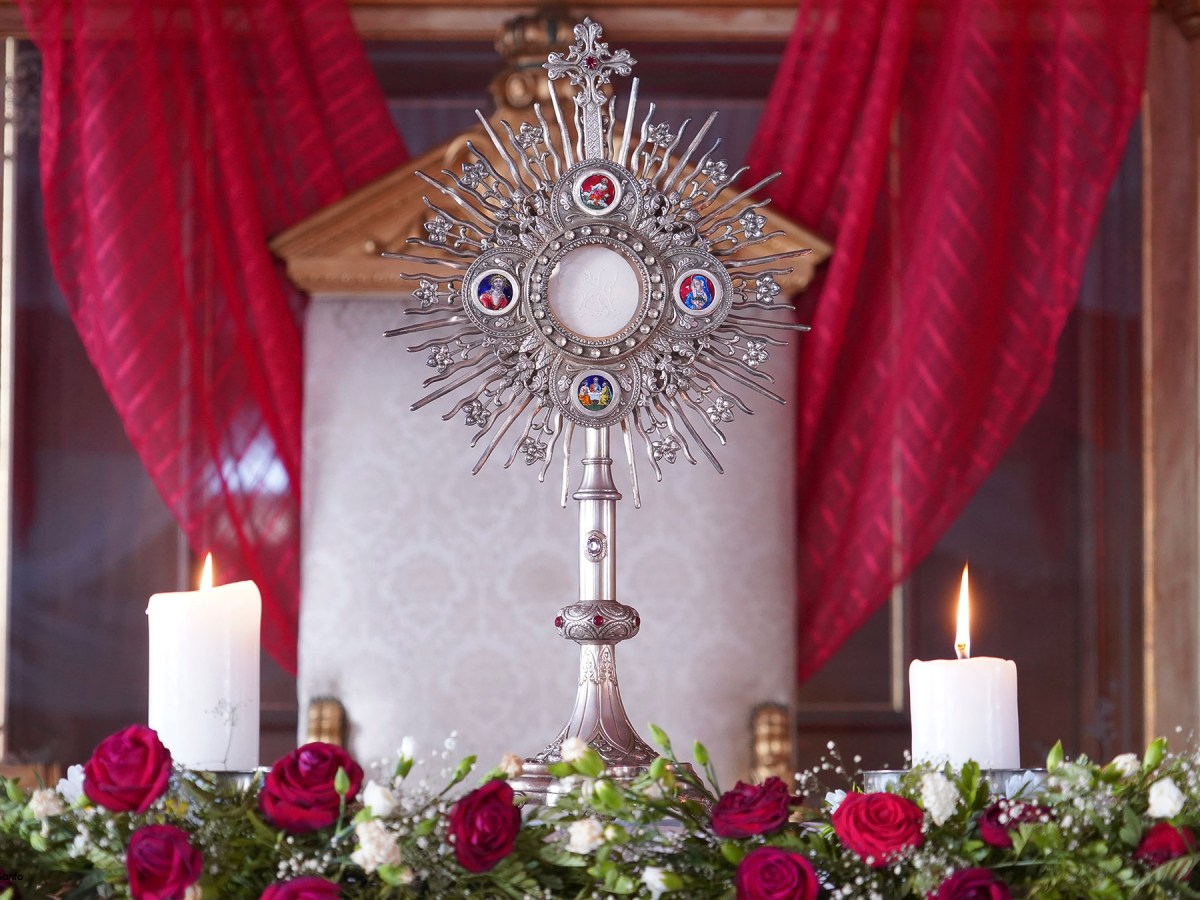 Oraciones al Santísimo&nbsp;Sacramento