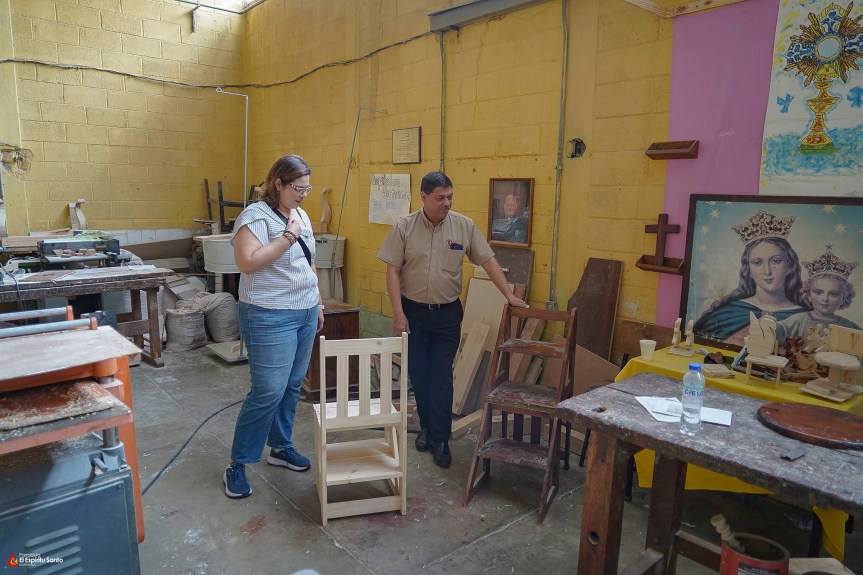 Visita inspectorial fortalece la comunicación en la Parroquia El Espíritu Santo y el Centro de Formación Padre Bartolomé&nbsp;Ambrosio