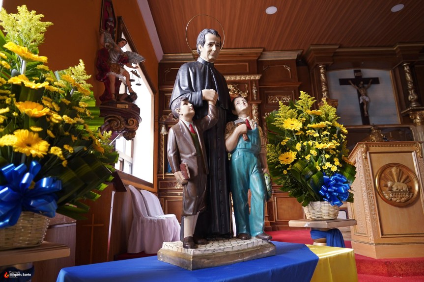 Flores, color y fe: así se celebra el cumpleaños 210 de Don&nbsp;Bosco
