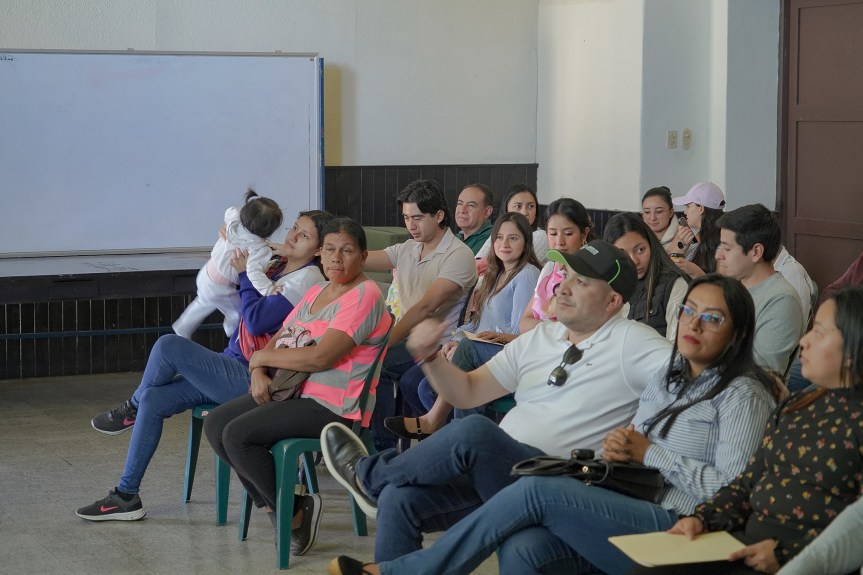 Charlas prebautismales de octubre: una oportunidad para renovar la&nbsp;fe