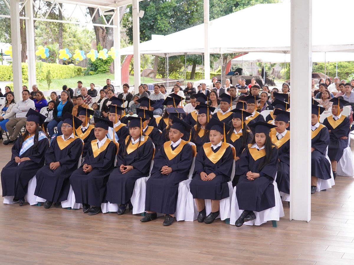 Con corazón salesiano, el Centro Escolar Miguel Magone celebra las clausuras de preprimaria y sexto&nbsp;grado