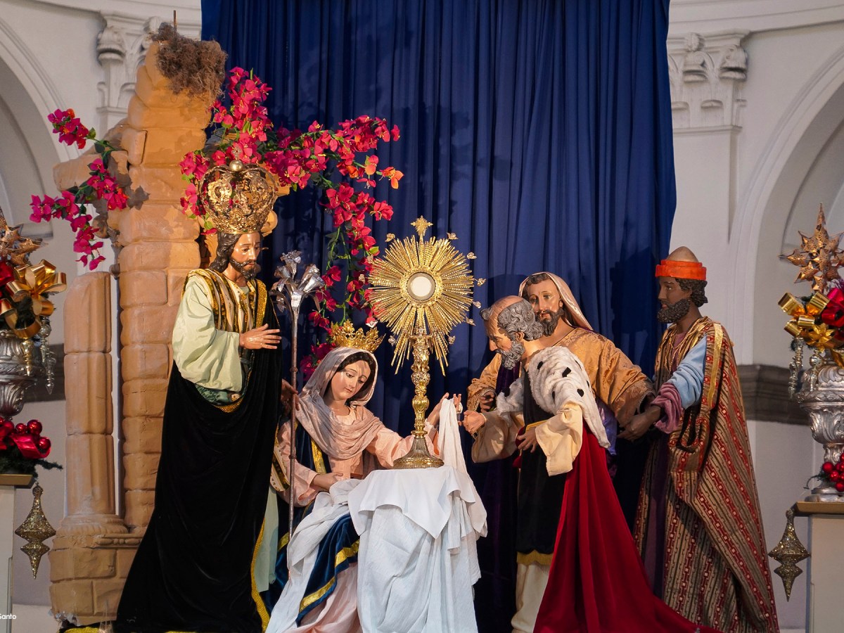 Jesús Sacramentado y los centavos de Año&nbsp;Nuevo