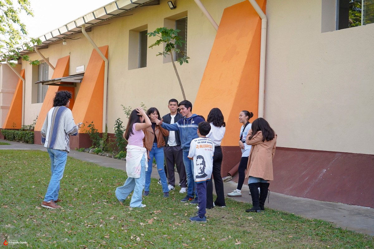 Energía y fe al máximo con Apóstoles por la&nbsp;Paz