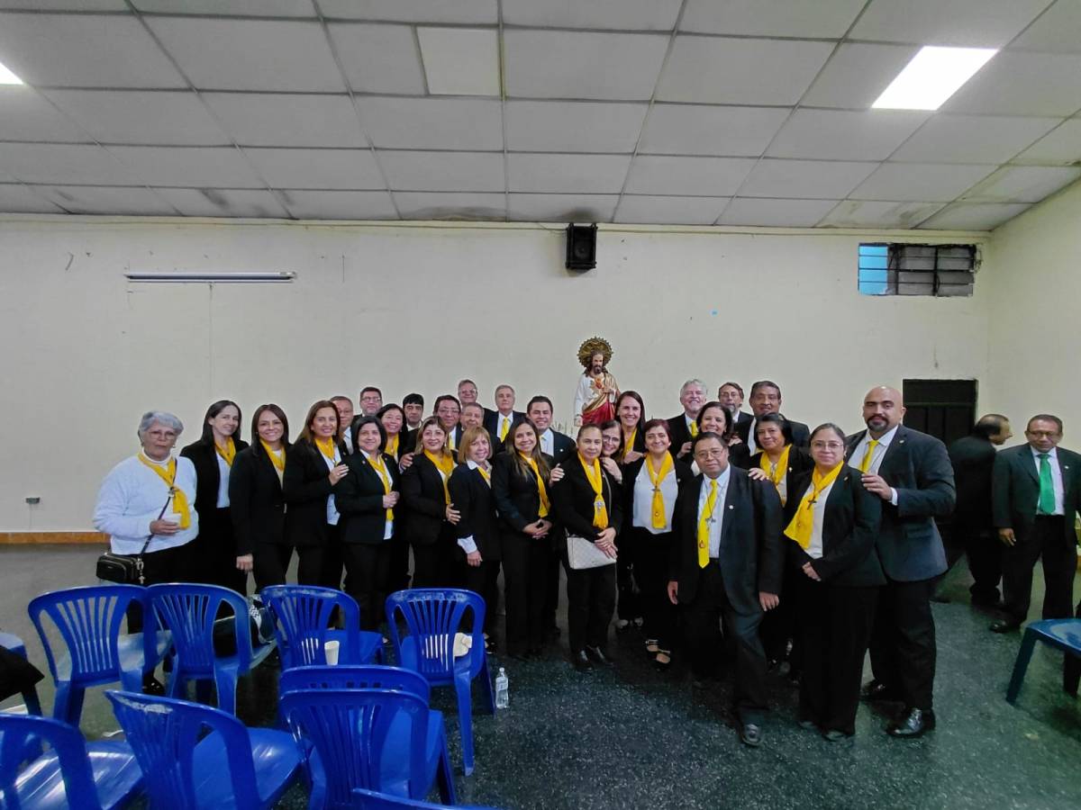 Corazones renovados para servir a Jesús&nbsp;Eucaristía