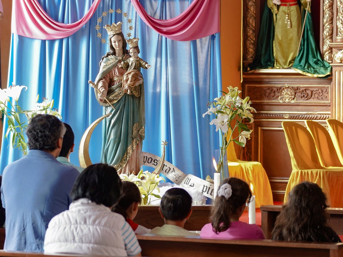 María Auxiliadora, madre&nbsp;cercana