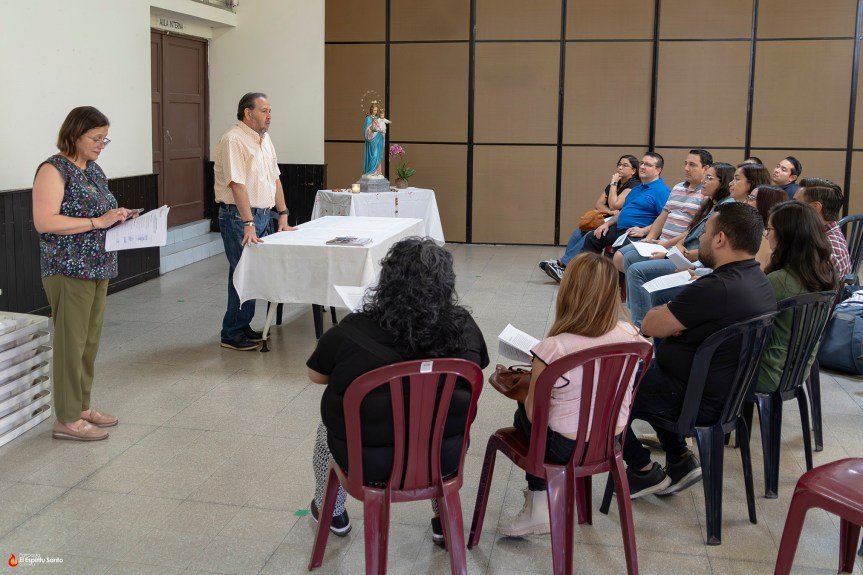 Padres y padrinos dan un paso importante en la&nbsp;fe