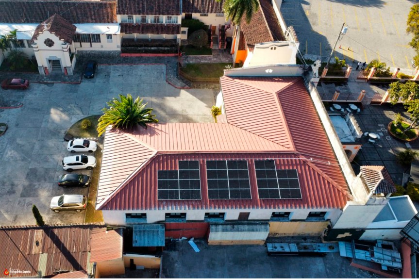 Nuestra parroquia brilla con luz propia: estrenamos energía&nbsp;solar