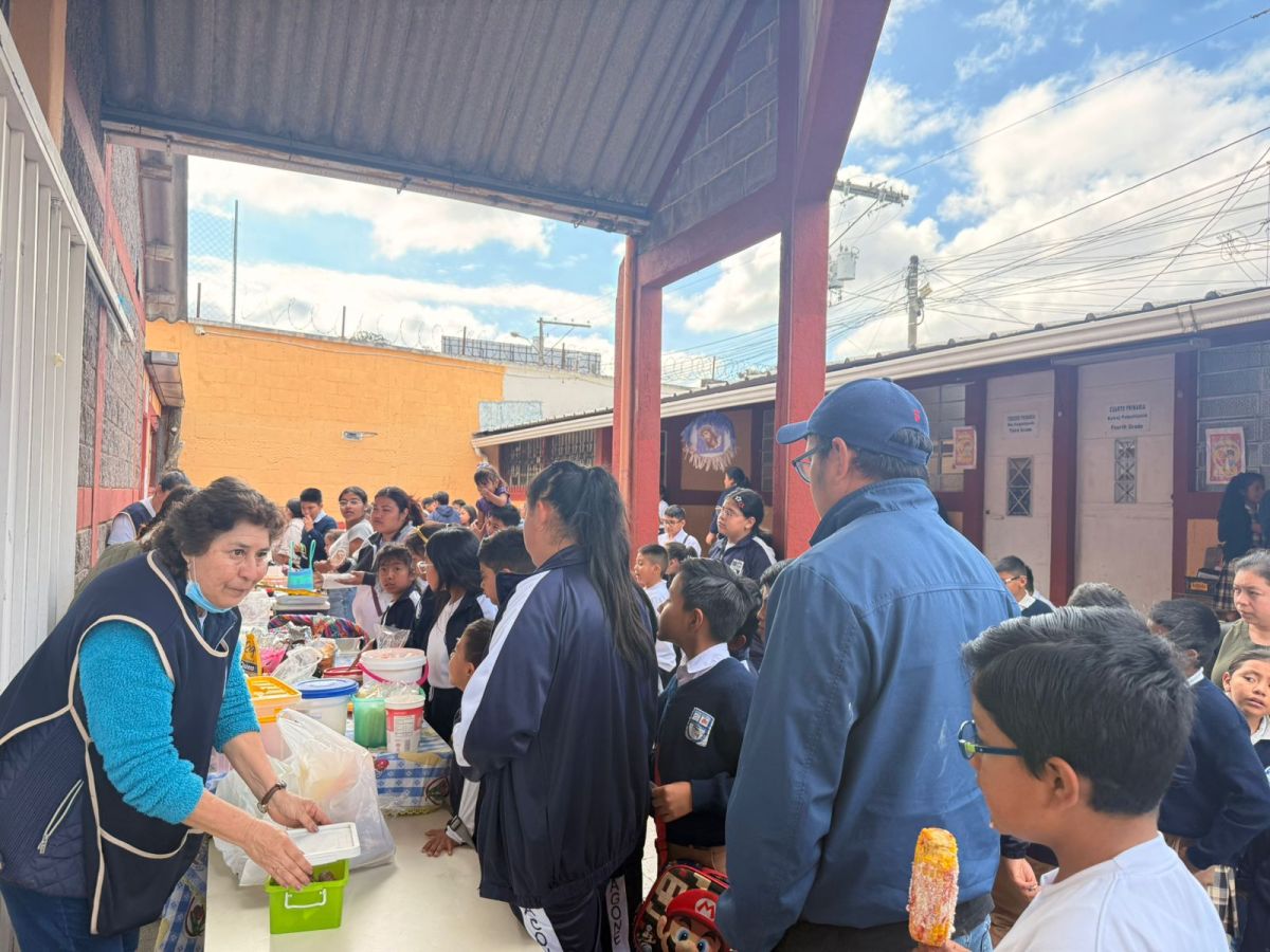 Mañana de alegría en el&nbsp;mercadito
